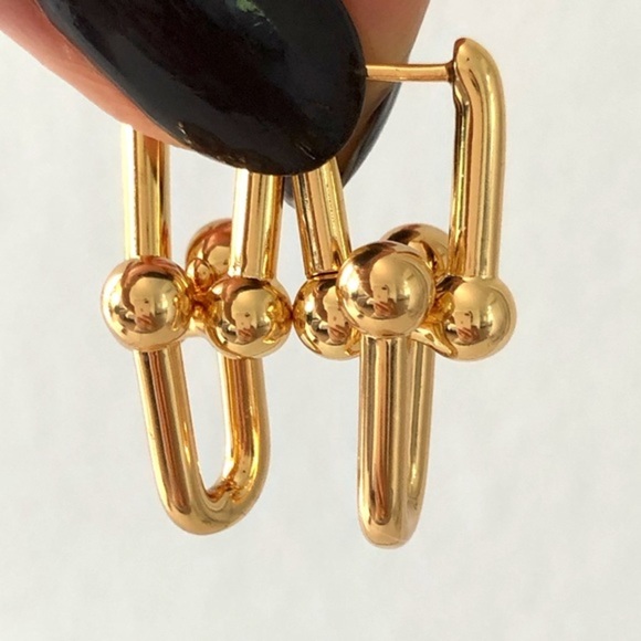 Gold Hardware Link Earrings - Picture 11 of 11
